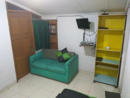Hostal Peony Guesthouse