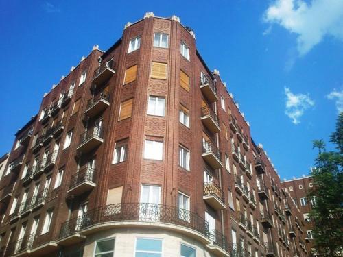 Paprika Apartments In City Center