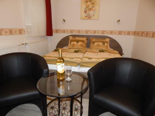 Gr�nay Apartmenthouse