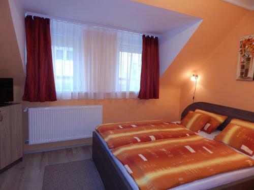 Gr�nay Apartmenthouse