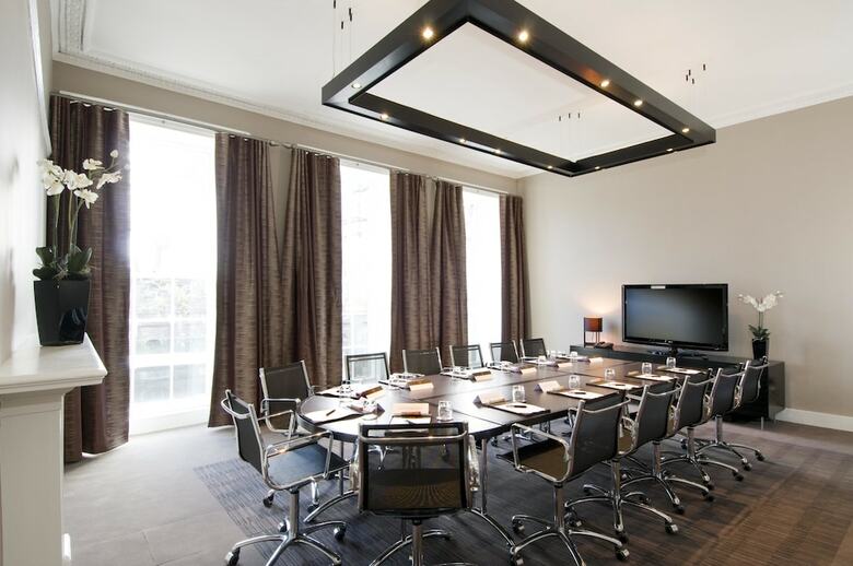 Hotel Apex Waterloo Place