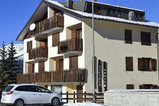 Hotel Piccolo Chalet (.)