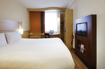 Hotel Ibis Luton Airport