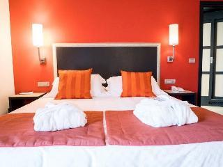 Aga Hotel