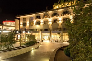 Aga Hotel