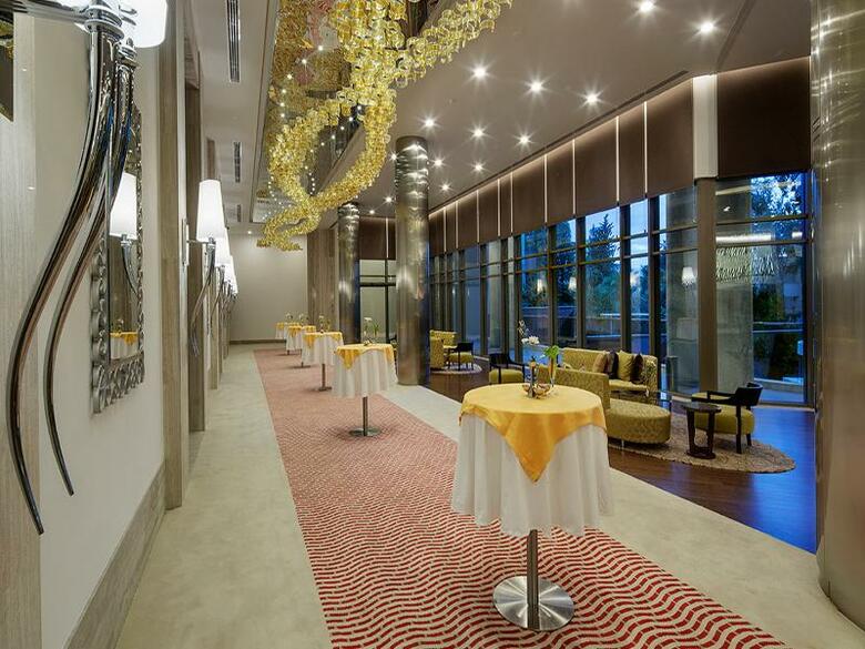 The Sense Deluxe Hotel