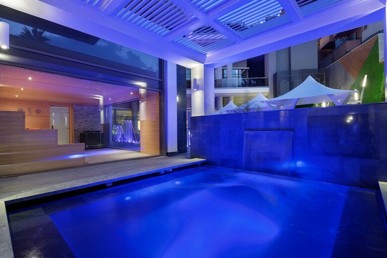 The Sense Deluxe Hotel