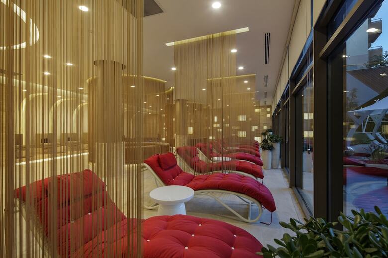 The Sense Deluxe Hotel