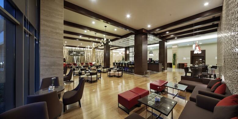 The Sense Deluxe Hotel