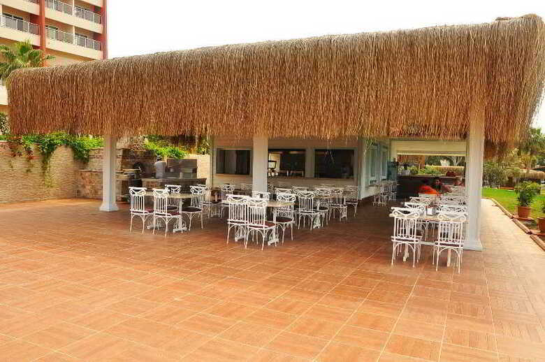 Hotel Emir Beach