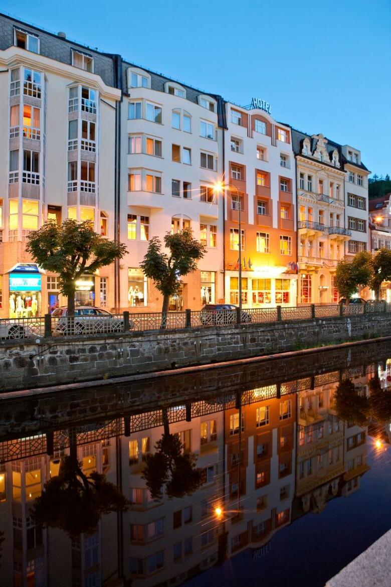 Hotel Dvorak