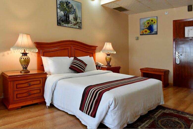 Gulf Gate Hotel