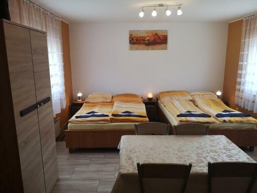 Apartamento T�nd�r Sz�ll�