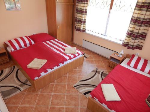 Apartamento T�nd�r Sz�ll�