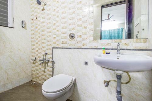 Hotel Treebo House Khas Suites