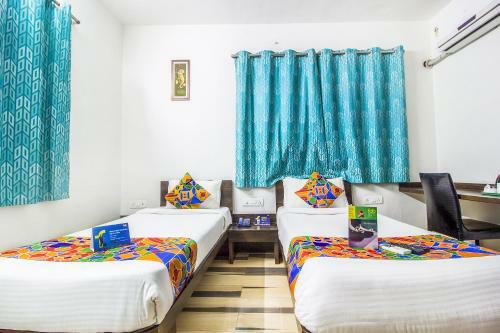 Hotel Treebo House Khas Suites