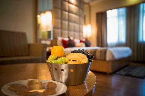 Hotel The Manor Bareilly