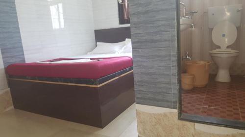 Hostal Hotel Al Mehraj
