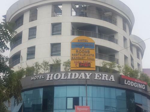 Hotel Holiday Era