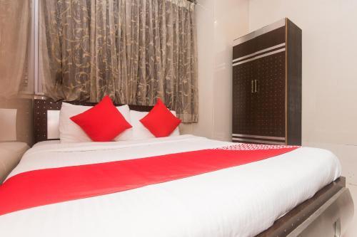 Hotel Oliver, Colaba