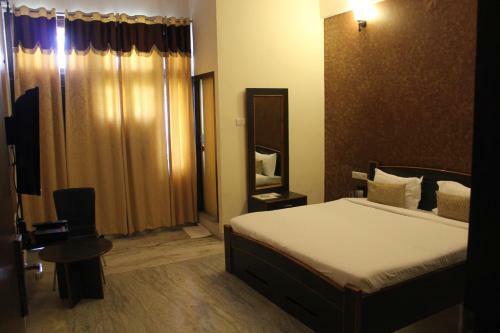 Hotel Savi Regency