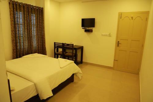 Hotel Anna Residency