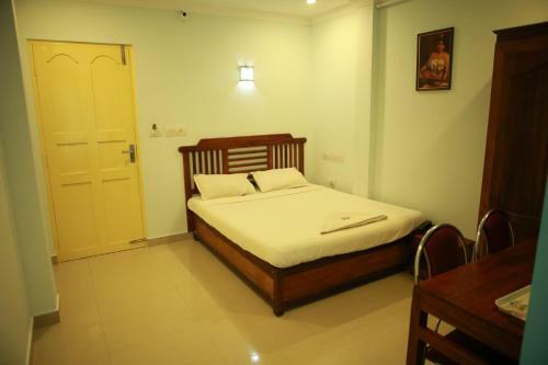 Hotel Anna Residency