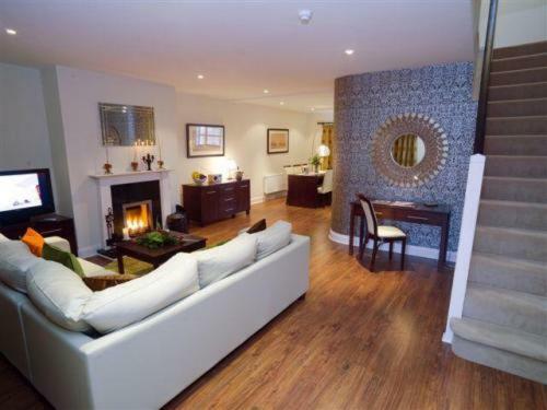Kenmare Bay Hotel Lodges