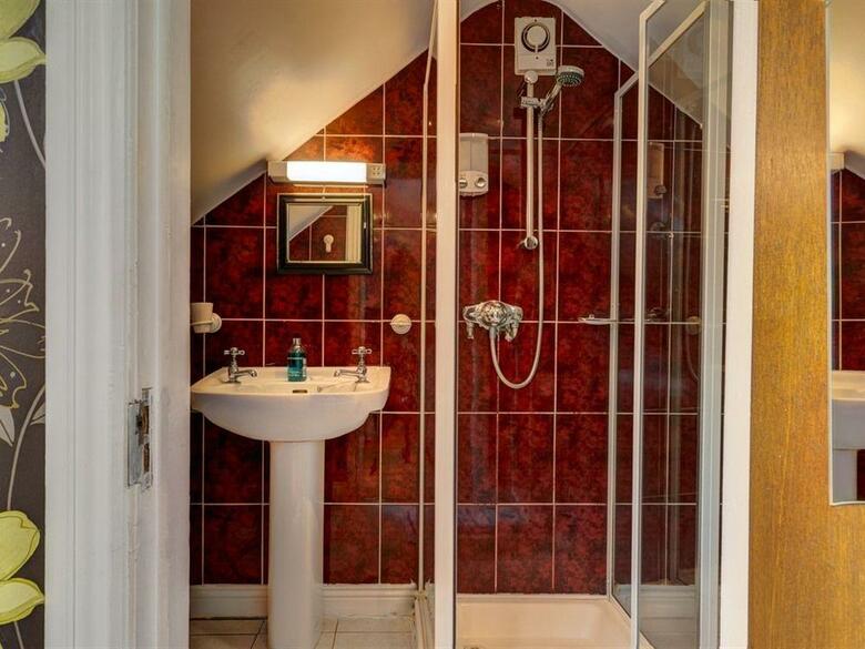 Avoca House B&B