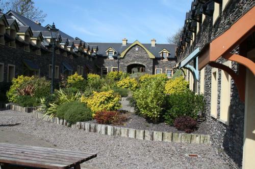 Dingle Courtyard Holiday Homes