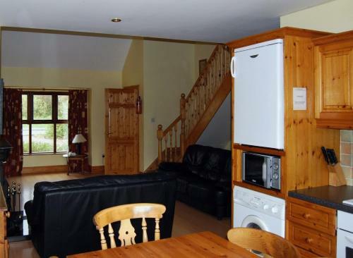 Old Killarney Cottages