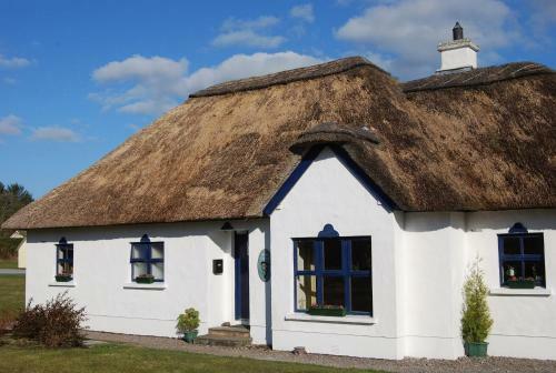 Old Killarney Cottages