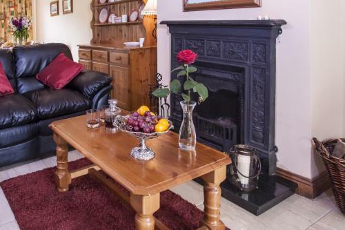 Old Killarney Cottages