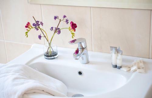 Hostal Kinvara Guesthouse
