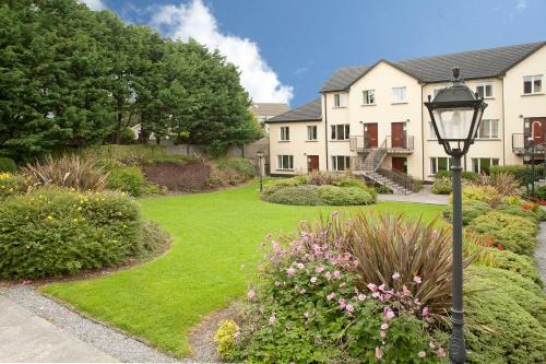 Menlo Park Apartments