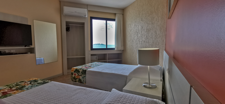 Ingleses Praia Hotel