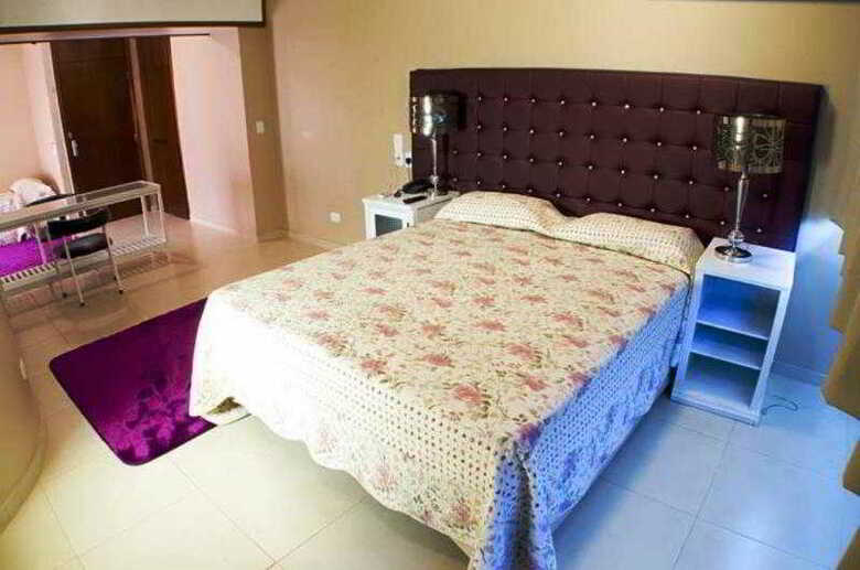 Hotel Lanville Ath�n�e