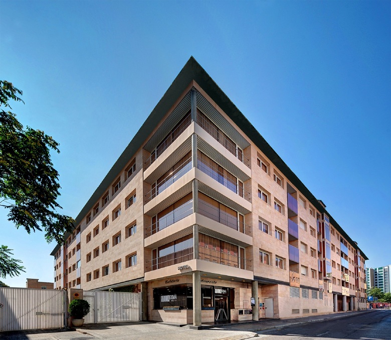 U Hotel Villa-gom�