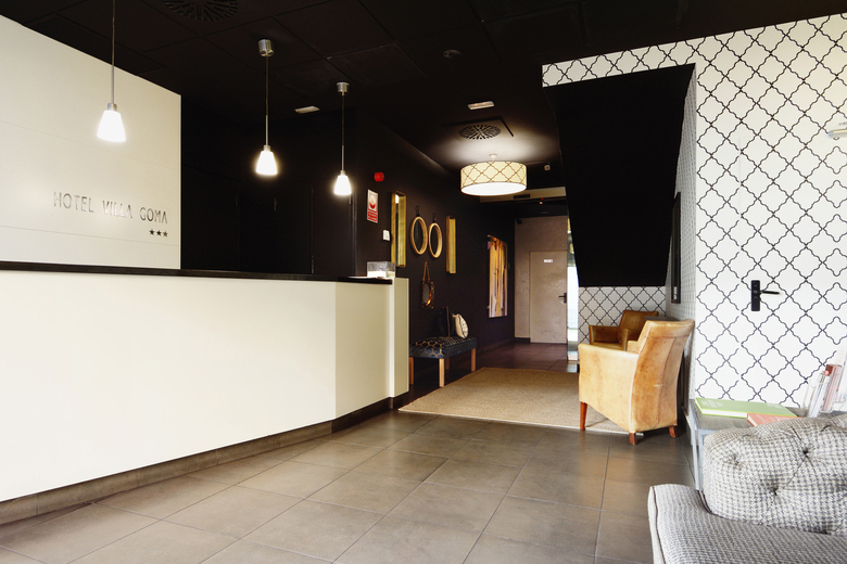 U Hotel Villa-gom�