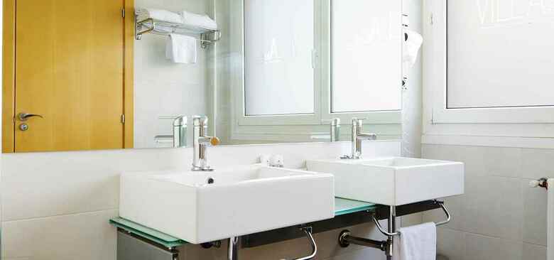 U Hotel Villa-gom�