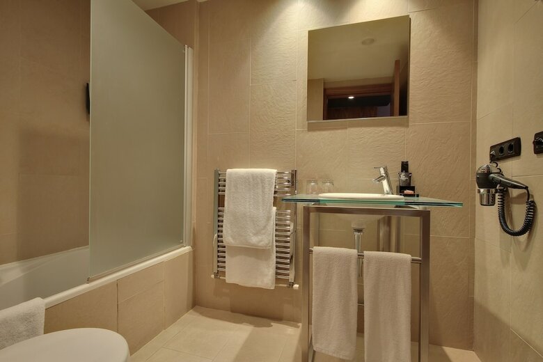 Hotel Badalona Tower