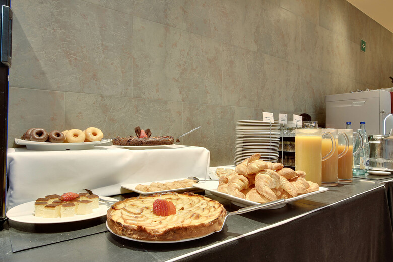 Hotel Badalona Tower