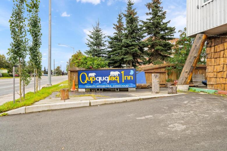 Hostal Qupqugiaq Inn