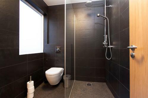 Bed & Breakfast Kef Guesthouse At Gr�n�svegur