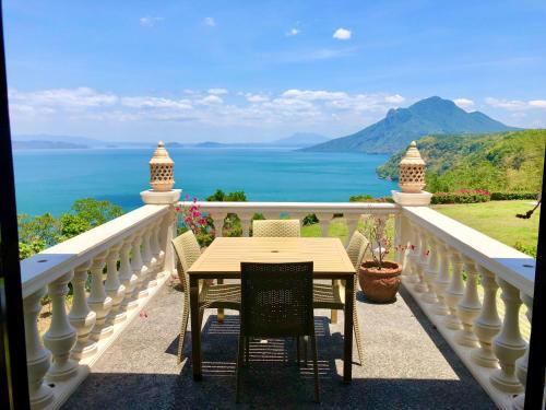 Agroturismo Ataalaya Farmhouse