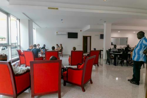 Monarch Hotel