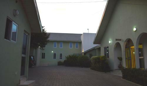 Monarch Hotel