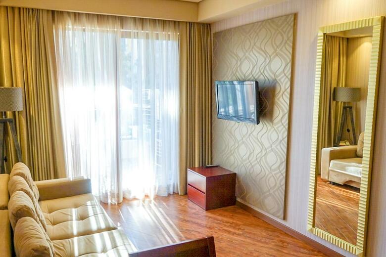 Luxury Dreamland Oasis Apartments