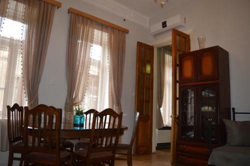 Apartment On Vertskhli 50