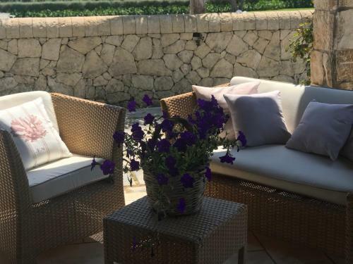 Mythos Holidays & Events